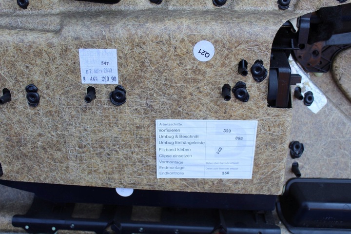 фото №12, Обивка дверь правая боковина правые бежевый mercedes sl r230 w230 sl500 sl350