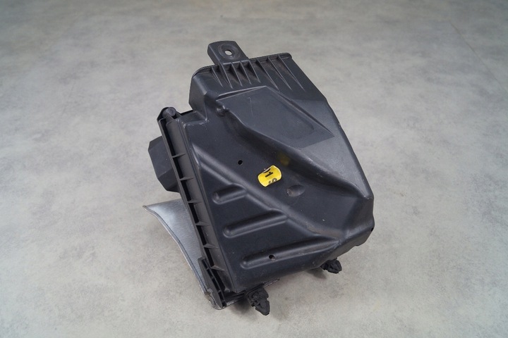 фото №6, Корпус фільтра повітря audi a4 b6 2.0 fsi