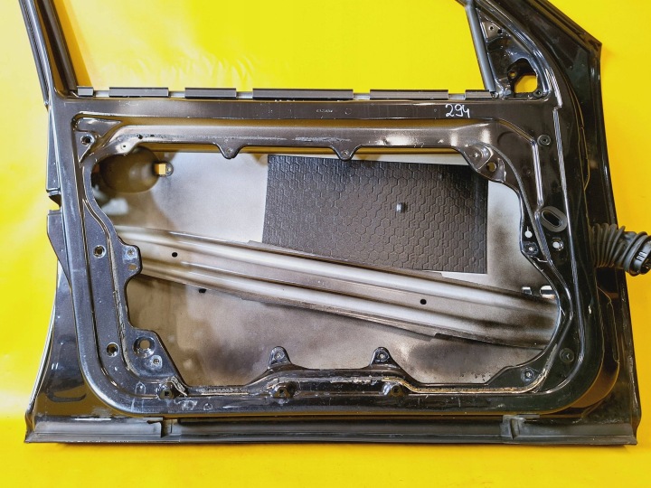 фото №11, Двери левые перед левое передние vw golf iv hb 5d lak: lc9z nr294