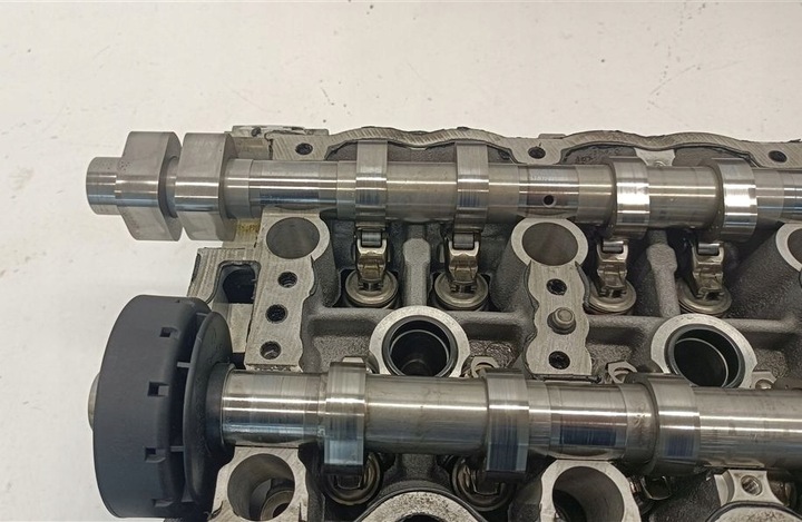 фото №8, Головка права mercedes x218 w218 w212 cls 500 4.7 v8 278.922 a2780161005