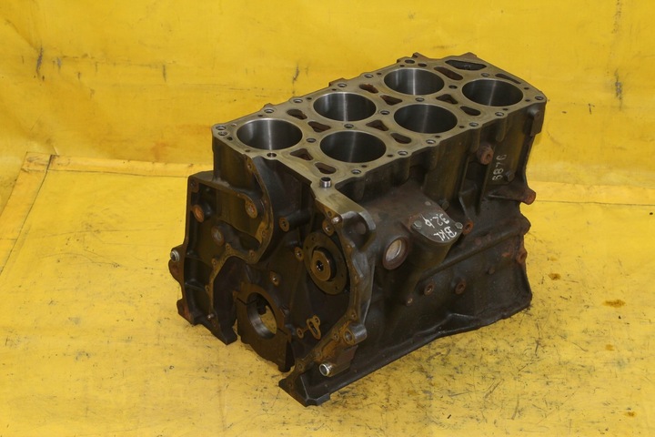 фото №1, Блок двигателя vw phaeton 3.2 fsi 022103021s bkl ayt