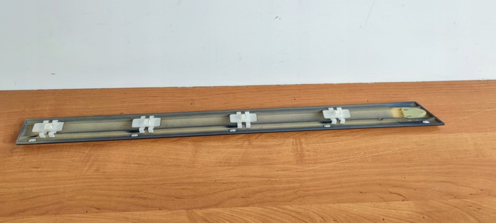 фото №2, Mercedes c-klasa w202 левая планка дверь зад хром