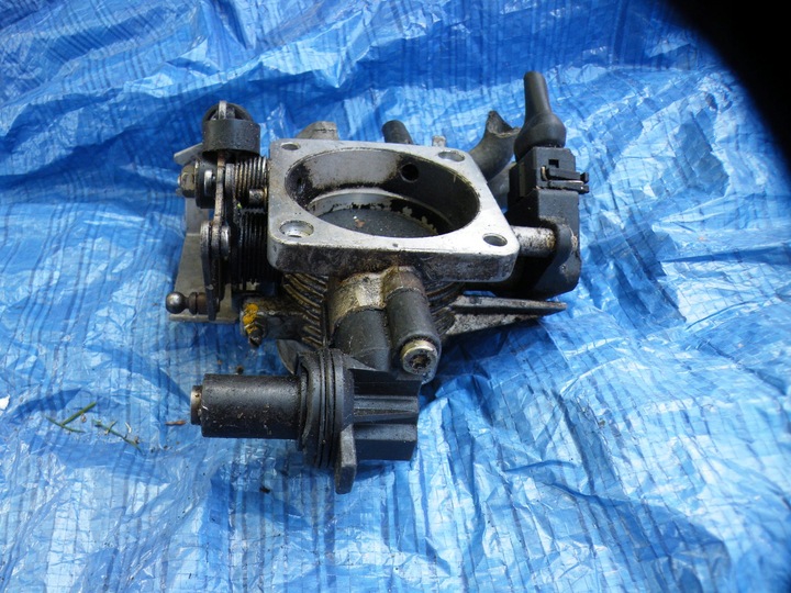 фото №7, Opel vectra b sintra 2.0 2.2 16v дросельна заслінка