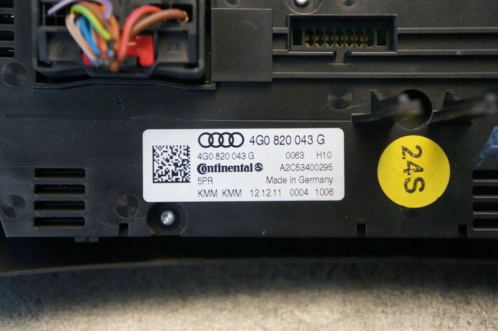 фото №6, Панель кондиционера 4g0820043g audi a6 c7
