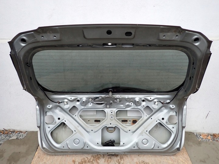 фото №12, Крышка зад крышка багажника задняя toyota avensis 3 iii t27 универсал 2009-2015r