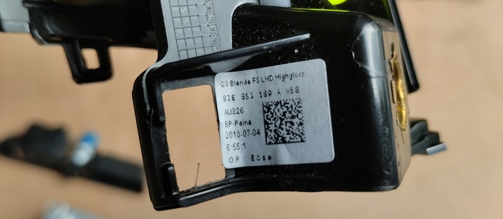 фото №7, Dekor планка панелі консолі audi q3 83b853189a