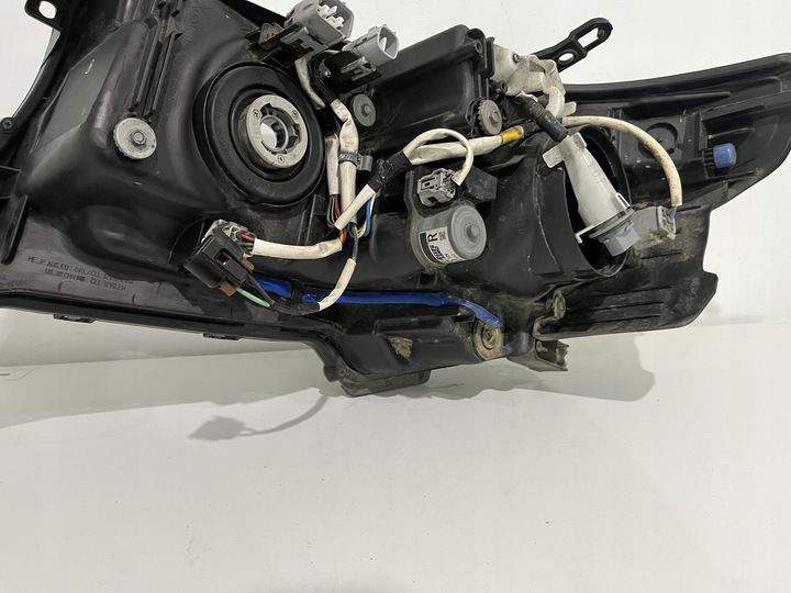 фото №13, Toyota land cruiser 200 лампа правий перед