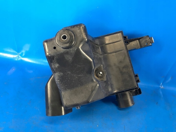 фото №4, Корпус фильтра воздуха toyota prius plus 11-14 1770037261