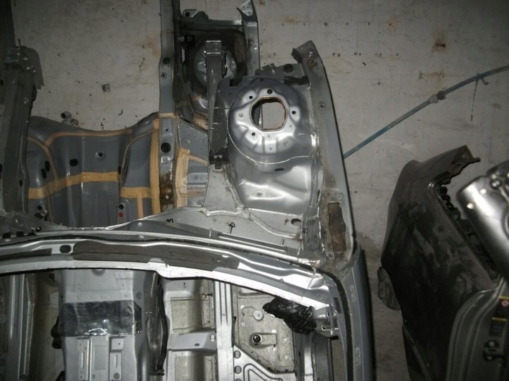 фото №1, Mercedes cls w218 218 четверть лонжерон правая