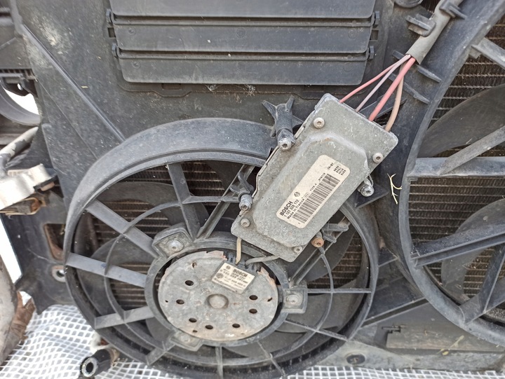 фото №16, Audi q7 4l 3.0 tdi pas переднє підсилювач лобове комплектні