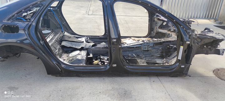 фото №1, Четверть порог правая сторона audi a8 d4 длинный ly8x