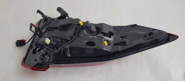 фото №16, Лампа правая зад задняя volvo c40 led 2021- 2sk015561-02