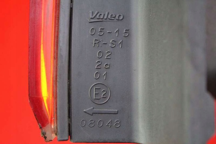 фото №7, Лампа левая зад задняя 08-212-19r9l toyota avensis t27 sedan 09-11