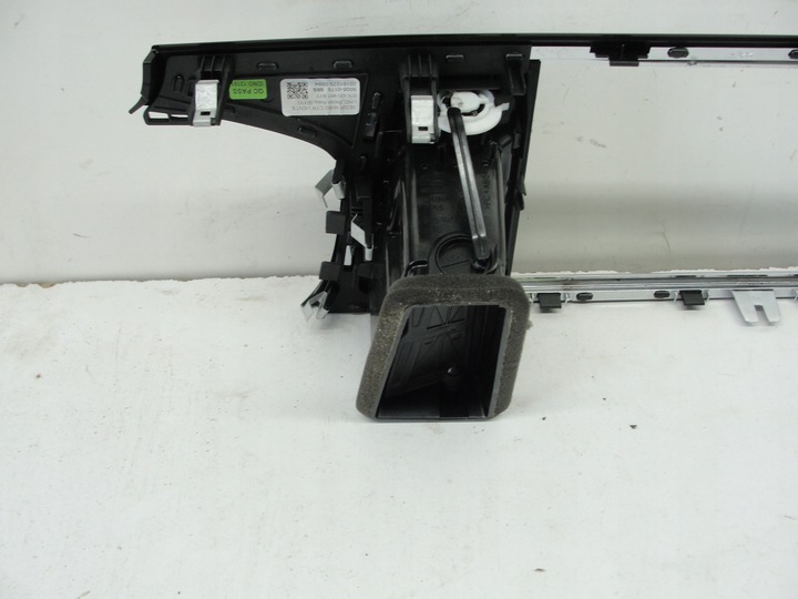 фото №7, Панель рамка радио seat ateca 2016- 576820951 byy чёрный блеск