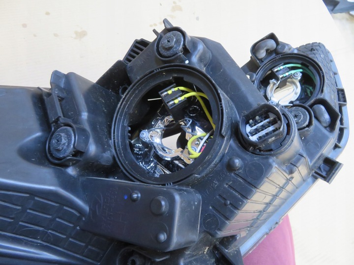 фото №15, Hyundai i20 2014 перед сторона левая лампы передние 92101-4p500