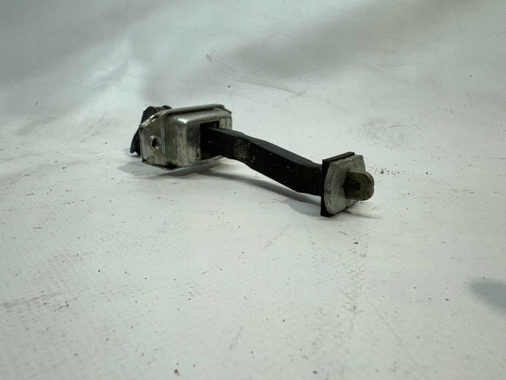 фото №5, Renault kadjar обмежувач двері переднє перед