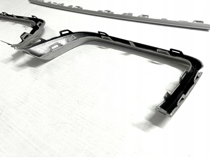 фото №13, Рамка вихлоп дифузор планка бампера audi a3 rs3 8v4 8v - kpl