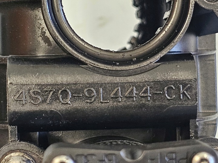 фото №10, Land rover discovery 2.7 276dt дроссельная заслонка 4s7q-9l444-ck