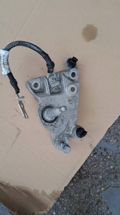 фото №1, Лапи коробки коробки передач clio v 112337961r