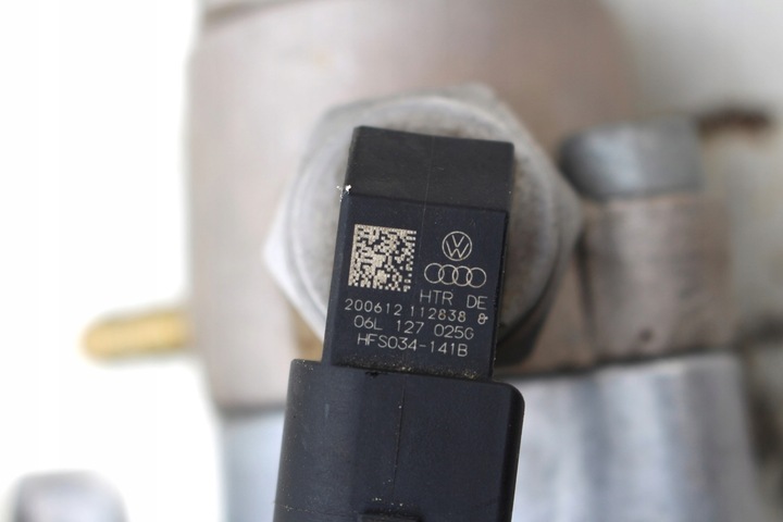 фото №7, Audi vw насос пального 06l127025g + вакуум 06l145100b 06l127025e 06l127025h 06