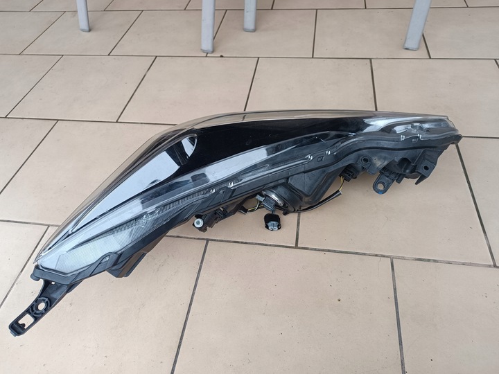 фото №8, Nissan micra k14 лампа перед права сторона звичайна