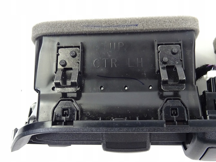 фото №11, Micra k14 решётка воздуховод средняя 687515fa3a