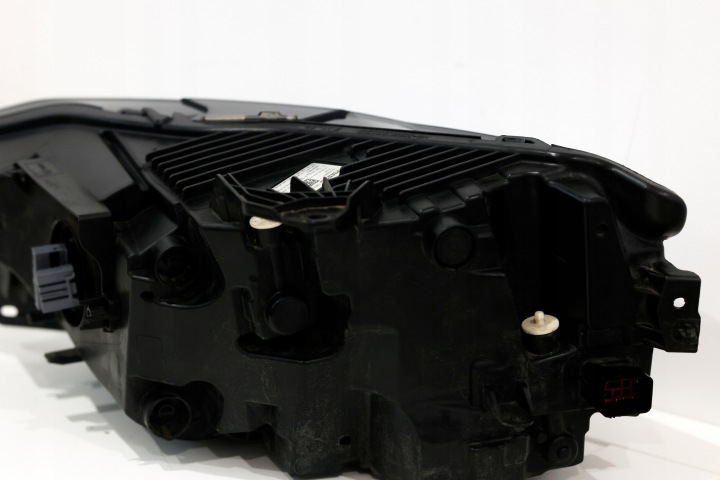 фото №6, Volvo xc60 ii рестайлінг фара передня права повний led 32338977 2022