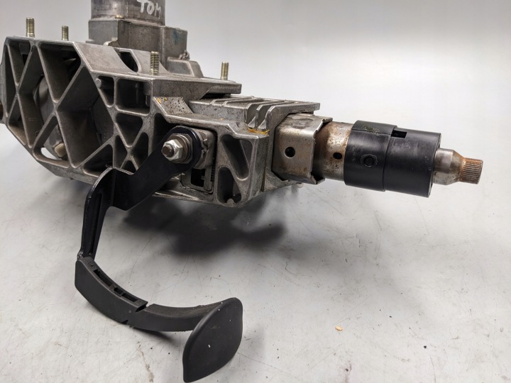 фото №11, Рулевая колонка ze усилитель renault megane ii 1.6 16v 8200246631b
