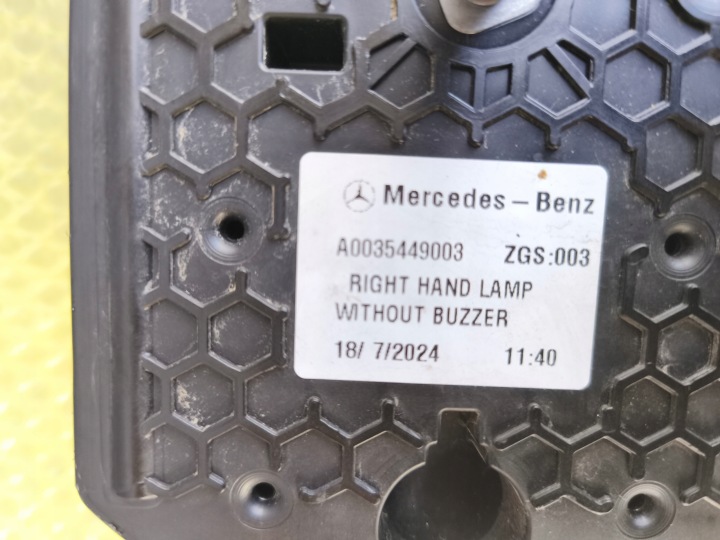 фото №15, Фара зад задняя левая правая mercedes atego mp3 a0035448903 a0035449003