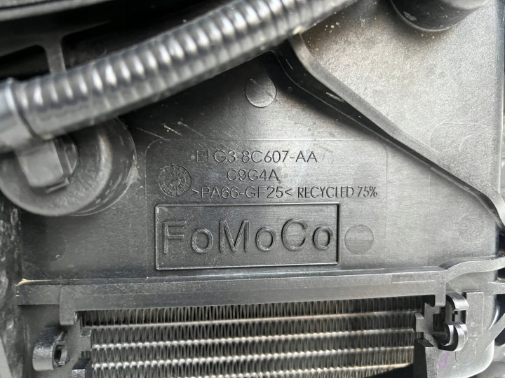 фото №16, Передняя панель радиатор ford galaxy mk4 2.d автомат