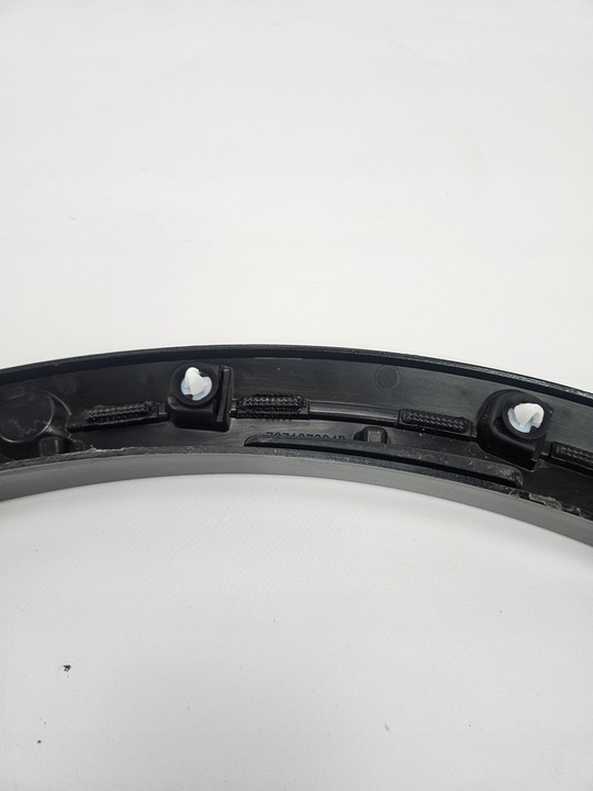 фото №10, Renault megane v e-tech 2022 - планка na крило зад праві 767187224r