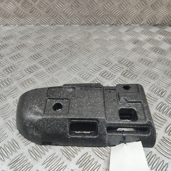 фото №5, Audi q4 sportback e-tron 2023 ушка буксировочные / зажим