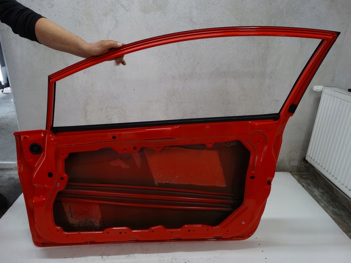 фото №9, Дверь правый перед ford fiesta mk7 европа