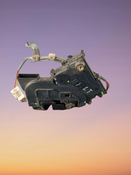 фото №1, Замок зад лівий mazda 323f 02r 2.0d