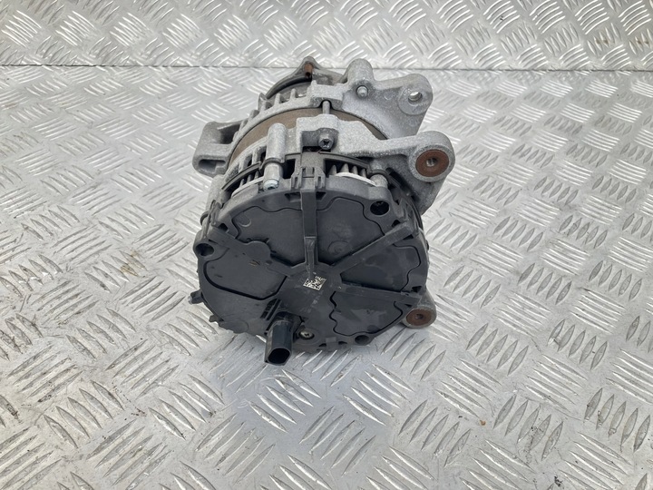 фото №1, Генератор натягувач mercedes w177 1.3 cgi