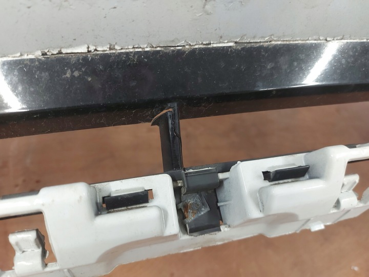 фото №6, Audi q7 4l i рестайлинг 10r бампер перед 4l0807437h
