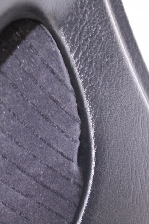 фото №6, Оббивка двері праві зад audi a6 c4 1994r-