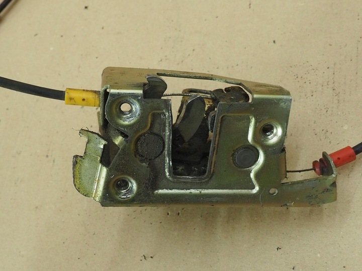 фото №12, Master ii замок дверь правые зад 352464 верхний