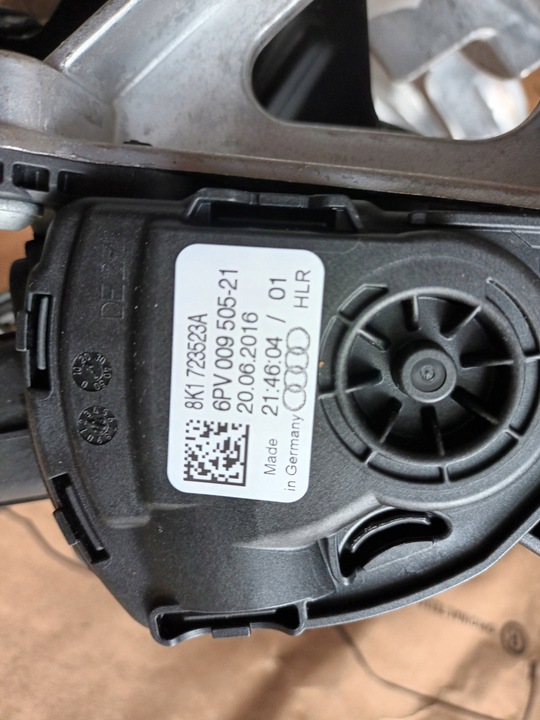 фото №8, Audi a6 c7 4g рестайлінг педалі gaz гальмо каркас комплект 4g1723117 28 km