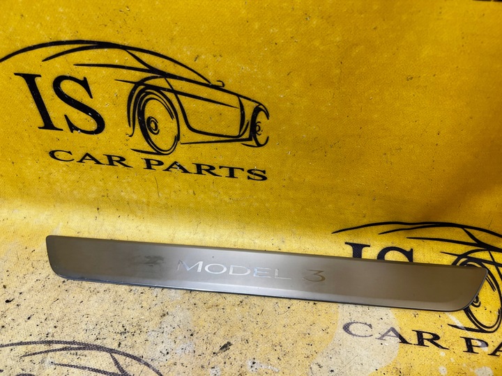 фото №1, Планка накладка порогова поріг права ліва tesla модель 3 дорестайлінг