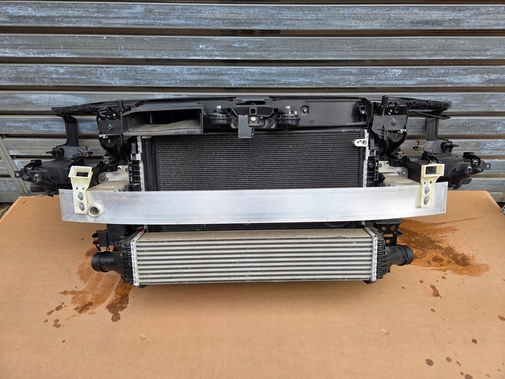 фото №1, Audi оригінальний номер a8 d4 рестайлінг 3.0 tdi pas переднє підсилювач радіатор вентилятори