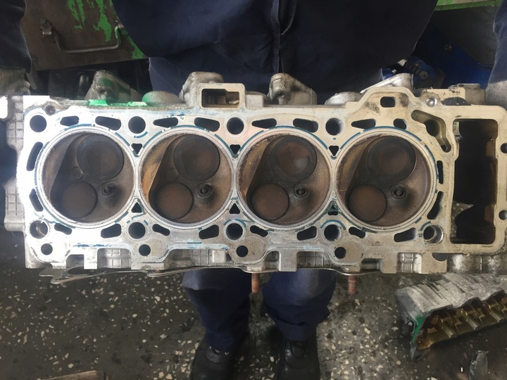 фото №1, Mercedes a клас w169 бензин головка циліндрів 1,5 1,7 2,0