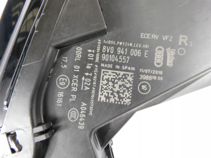 фото №16, Audi a3 8v рестайлінг лампа права ксенон голий 8v0941006e