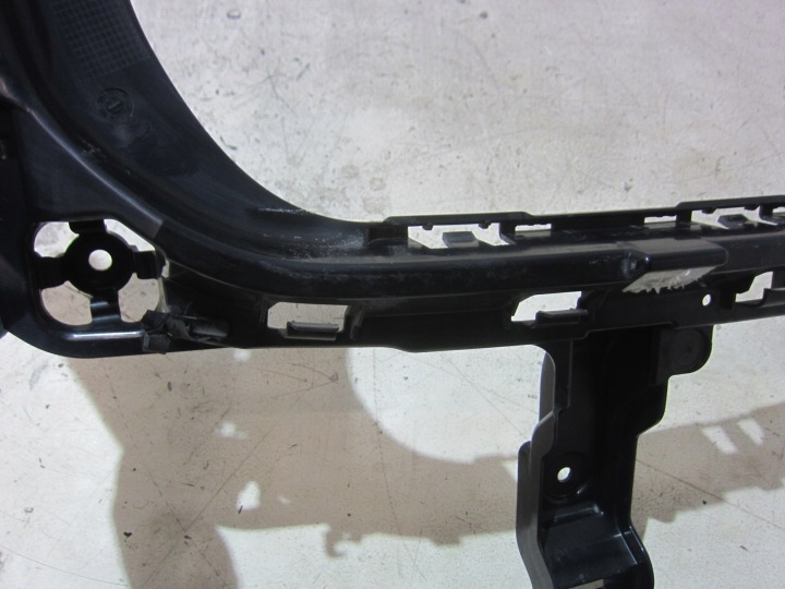 фото №13, Bmw x1 f48 крепление кронштейн  бампера левое зад 7332317 7381119 51127332317