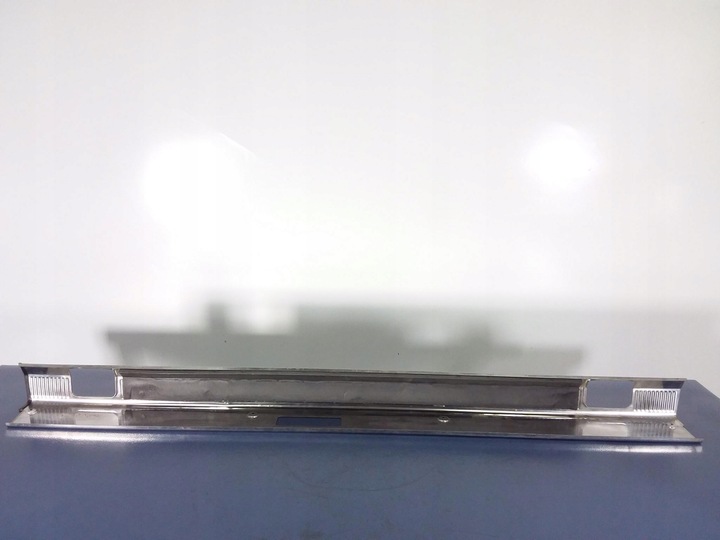 фото №7, Audi a6 c4 планка порогова багажника хромована