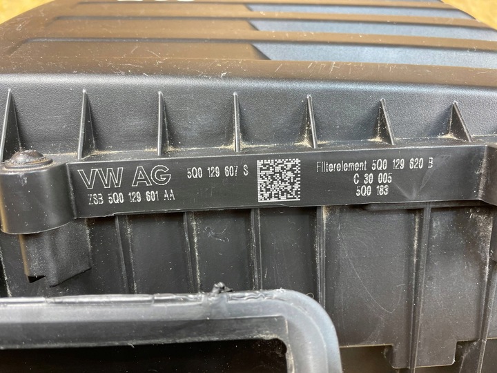 фото №10, Корпус фільтра повітря skoda seat audi vw golf vii 5q0129607s 5q0129601aa