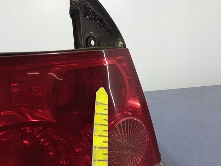 фото №7, Opel astra iii h sedan лампа зад ліва задня 93304493