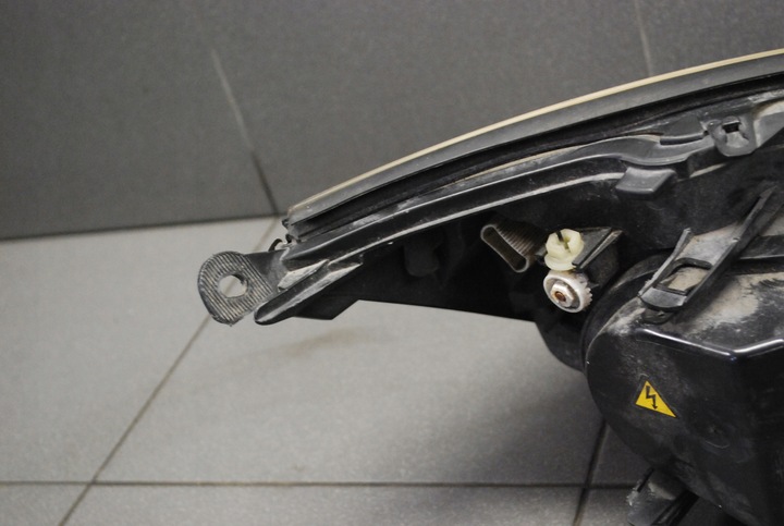 фото №11, Лампа левый перед ford focus mk1 рестайлинг 2m5113w030