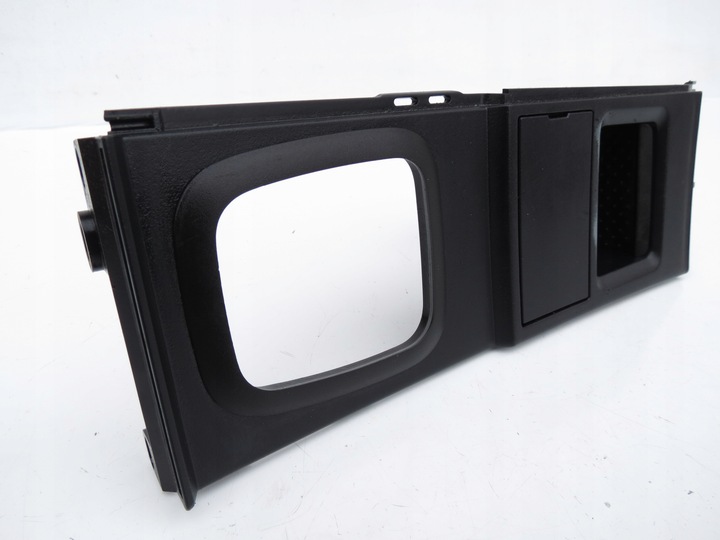 фото №7, Рамка захист панелі розподільчої капот scania r