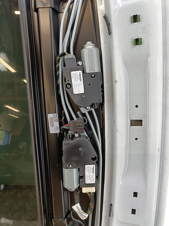 фото №10, Mercedes-benz ml w166 2014 люк комплект